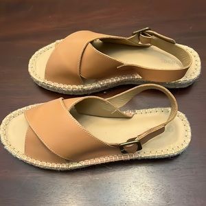 SOLUDOS  NWOT Eloise Espadrille Sandals- Size 8.5